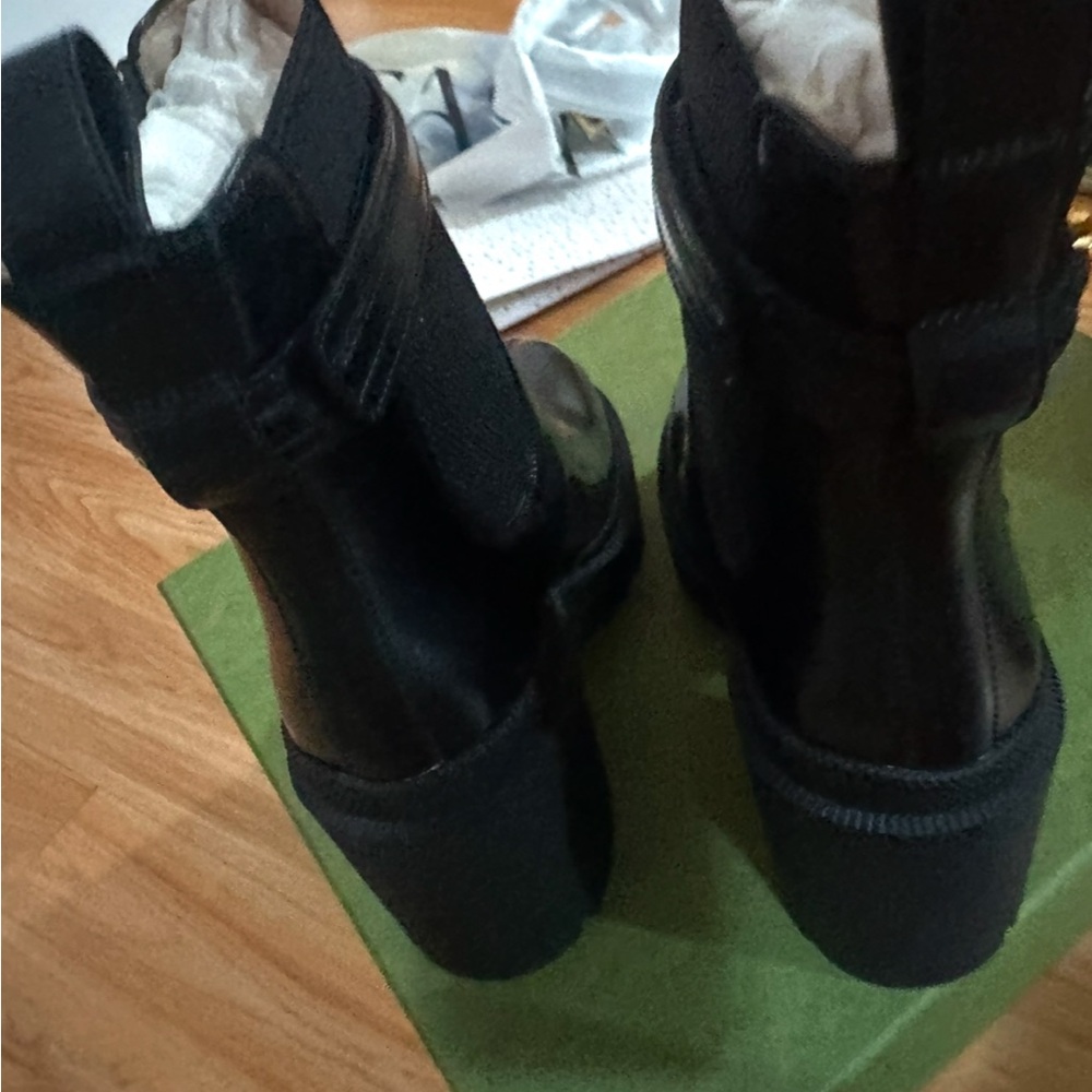 Gucci women's boot - Picture 3 of 3
